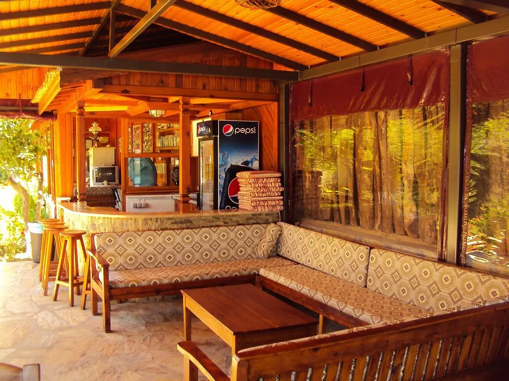 Dalyan Pension Деревянный коттедж