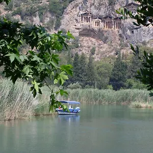  Kır Evi Onder